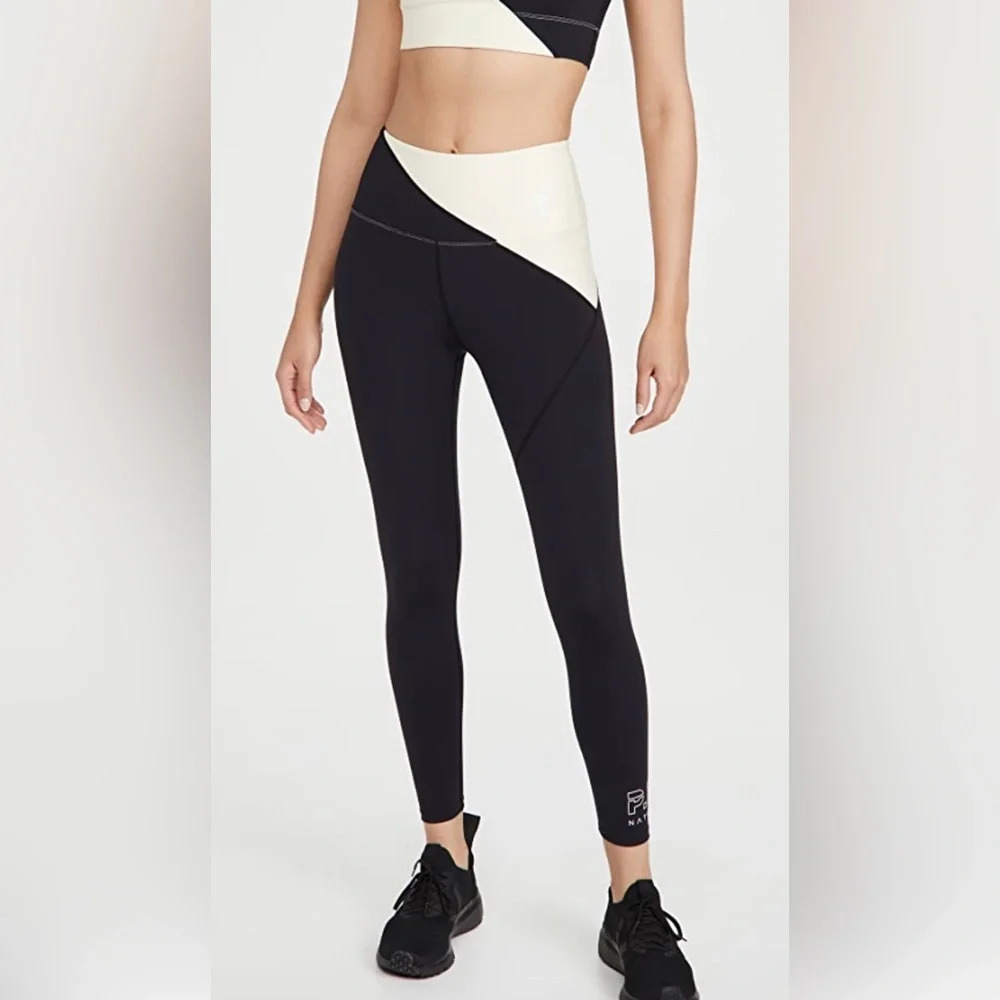 PE NATION Stability Legging in Off White xs